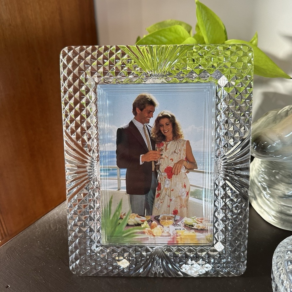 VTG New 24% Lead Shannon‎ Crystal Picture Photo Frame 5x7 Ireland Cottagecore